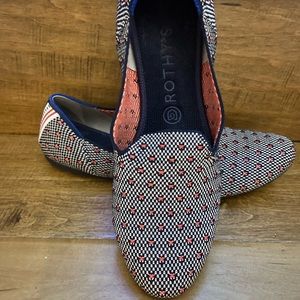 Brand new size 10 Rothy pointed toe woman’s flat shoe. Never worn. Perfect cond.